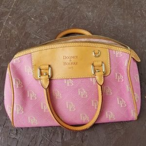 Dooney and bourke